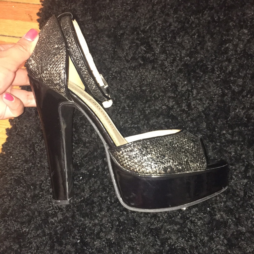 Platform heels - Picture 2 of 3
